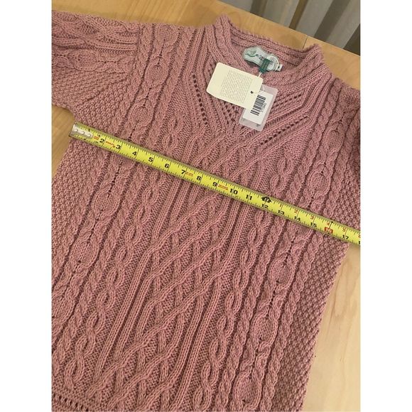 Original Aran Co. NWT 1518 Rose Ash Oversized Sweater, Size Medium, MSRP $139 - Picture 6 of 9
